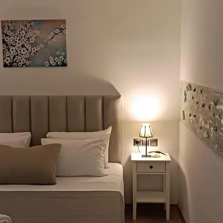 Sea Luxury Apartment Piraeus